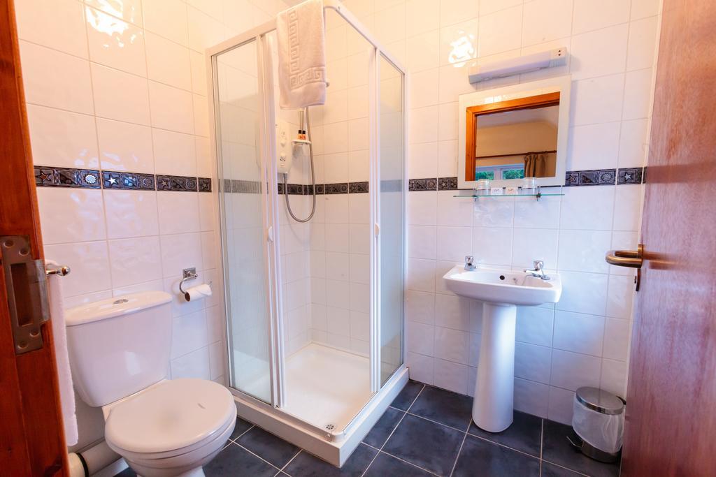 Cawley'S Guesthouse Tubbercurry エクステリア 写真