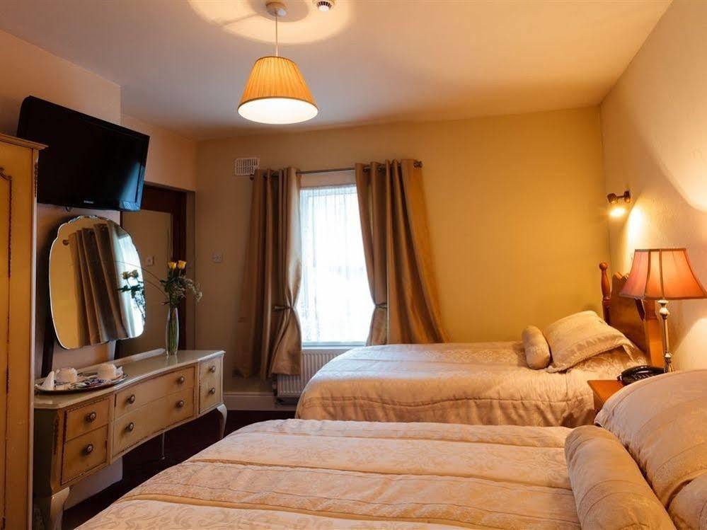 Cawley'S Guesthouse Tubbercurry エクステリア 写真